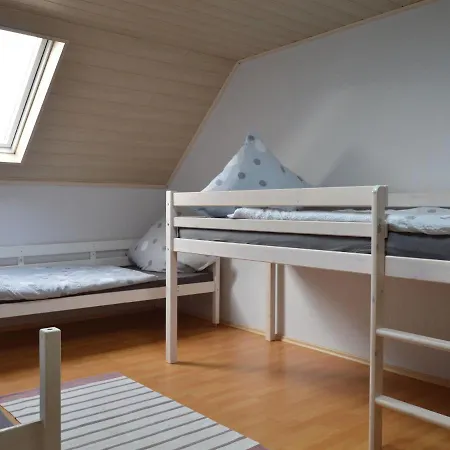 Cozy In Neuendorf With Garden Ferienhaus