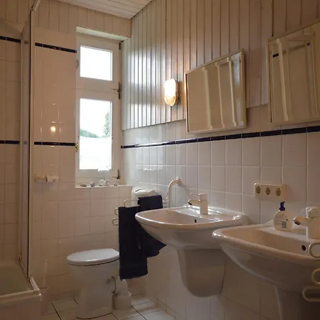 Neuendorf Elegant Nature * Neuendorf (Bitburg-Prum)