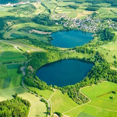 Neuendorf Elegant Nature